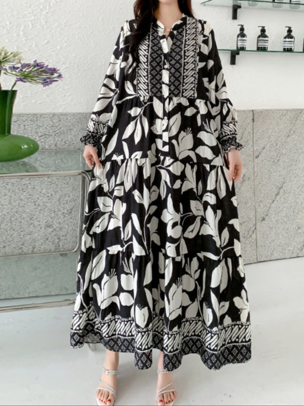 Camille – Printed Lantern Sleeve Loose Dress