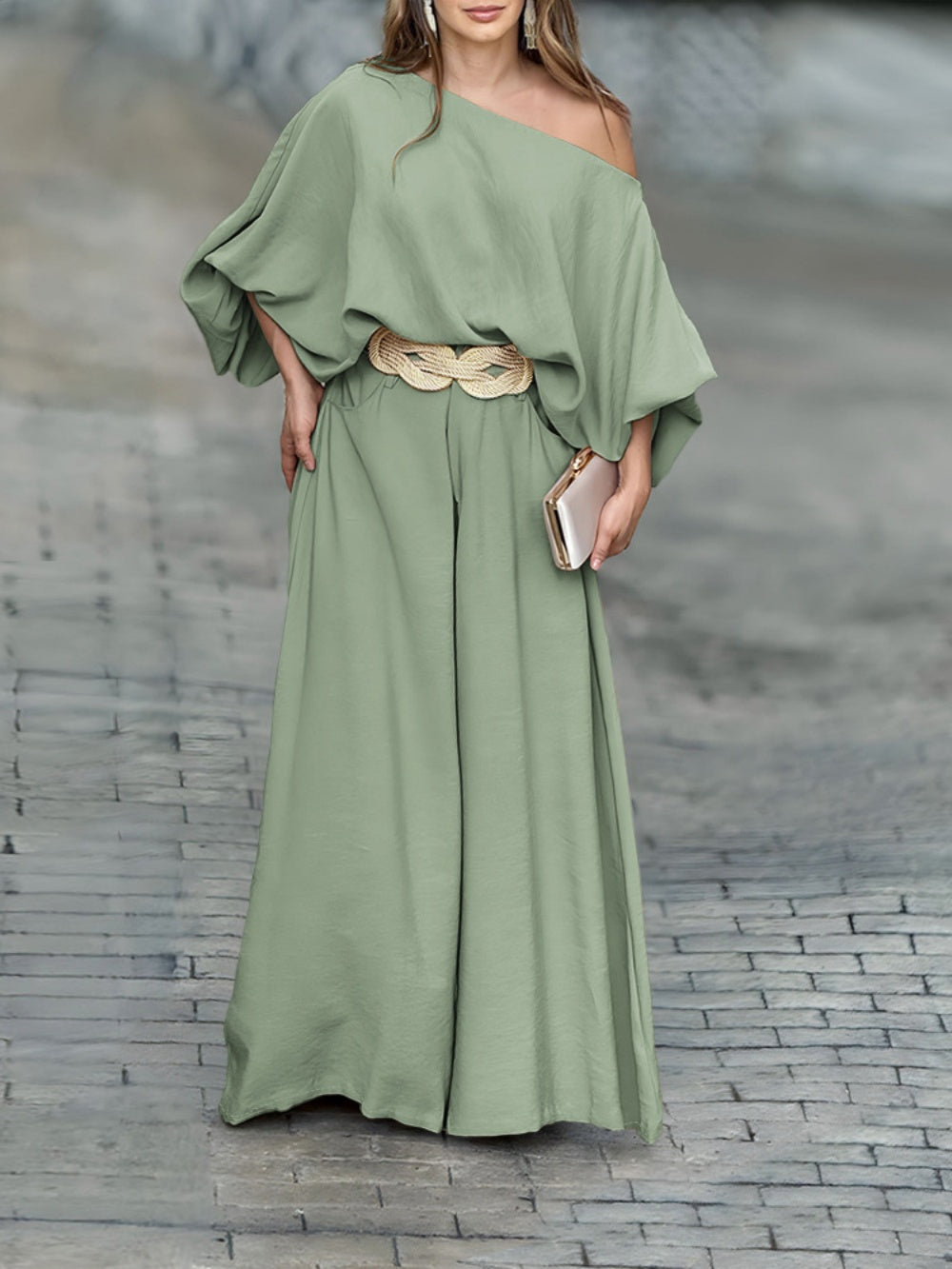 Clara – Off-Shoulder Lantern Sleeve Two-Piece Set