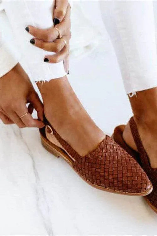 Alice - Timeless Handcrafted Moccasins