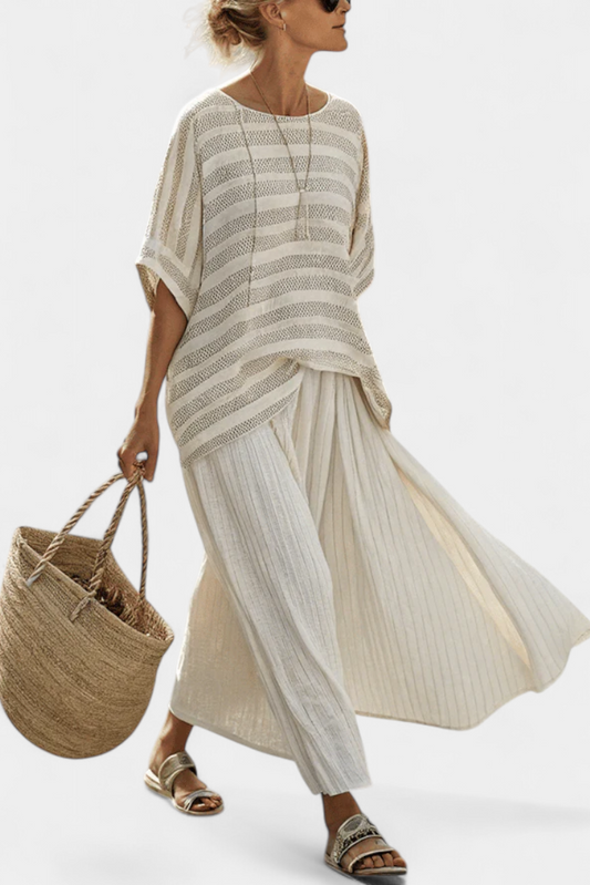 Chic Daisy Set: Elegant Striped Blouse and Flowing Pants for a Modern, Comfortable Look