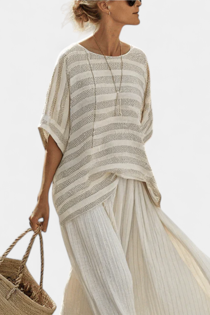 Chic Daisy Set: Elegant Striped Blouse and Flowing Pants for a Modern, Comfortable Look