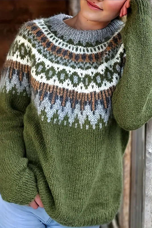 Nayla – Elegant Sweater