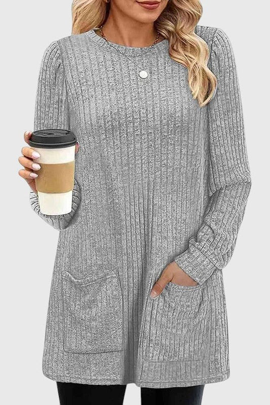 Meg - Oversized round neck jumper for women