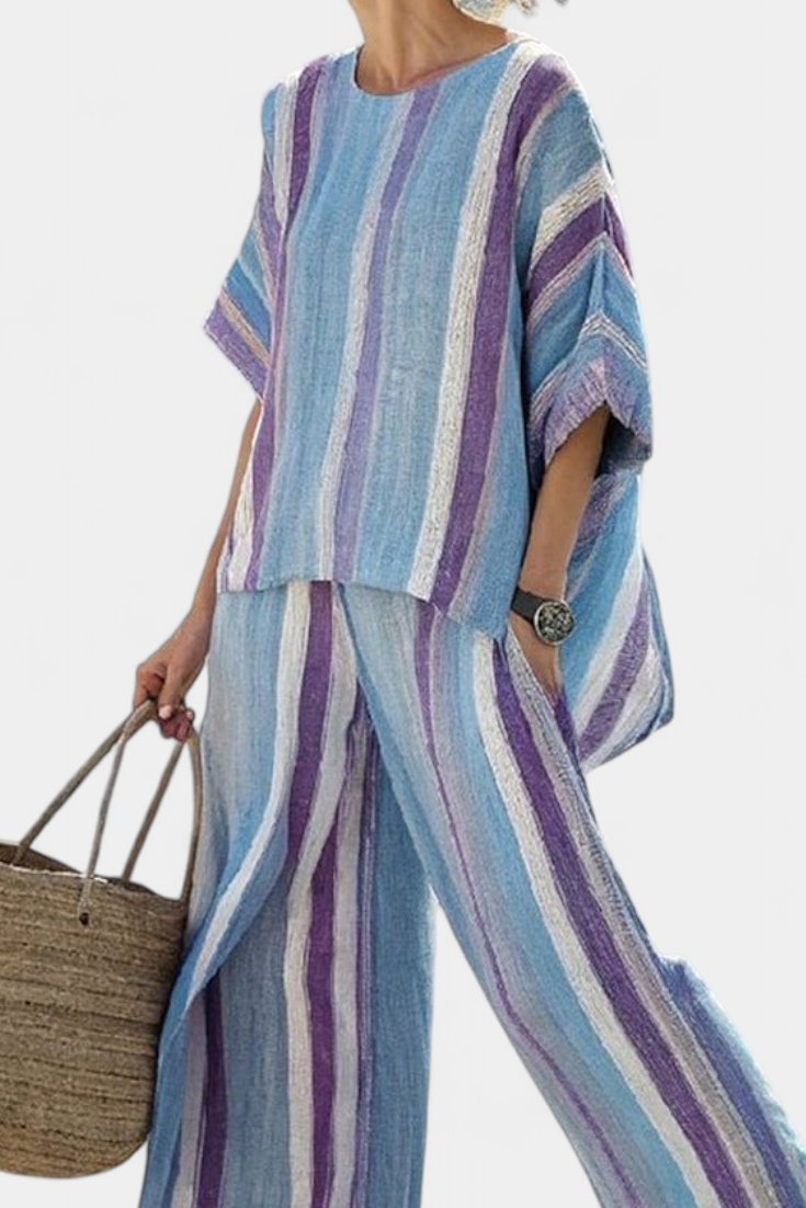 Chic Daisy Striped Ensemble in Mauve and Pastel Blue for a Refined Style