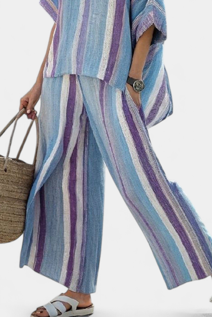 Chic Daisy Striped Ensemble in Mauve and Pastel Blue for a Refined Style