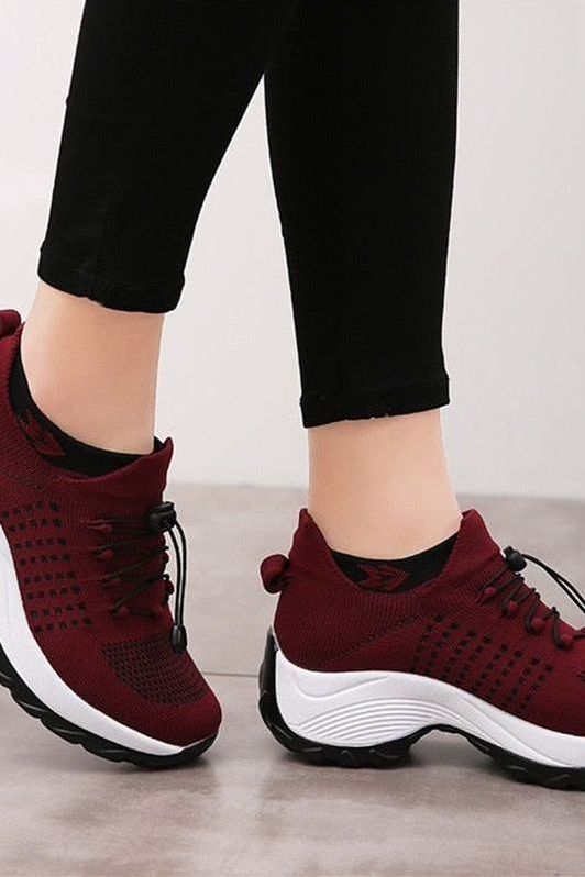 Linnea - Orthopaedic Stylish Walking Shoes