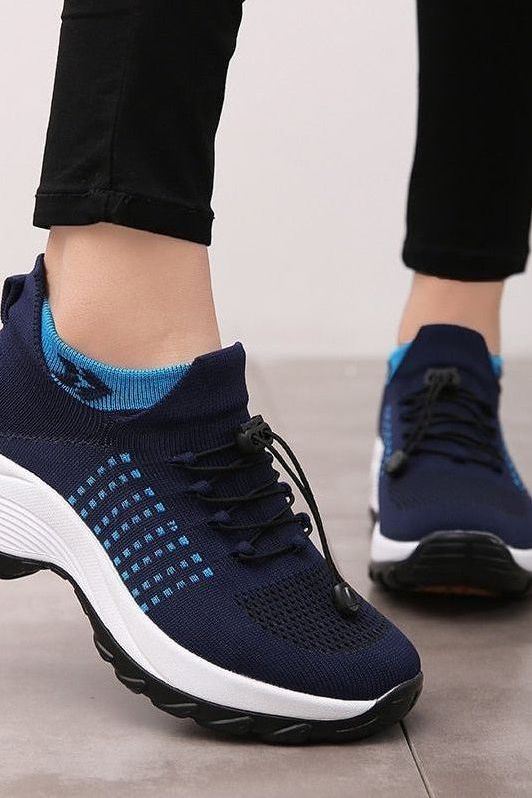 Linnea - Orthopaedic Stylish Walking Shoes