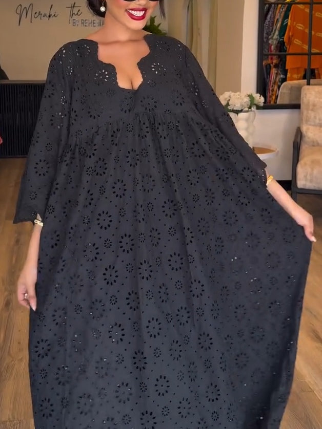 Serena – Elegant Loose Fit Hollow Pattern Dress