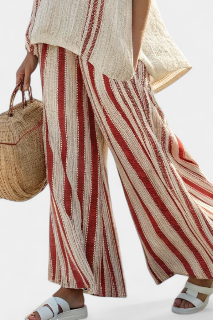 Chic Two-Piece Daisy Set with Red Stripes and Natural Texture